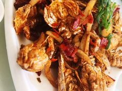 -覃记海鲜美食餐厅