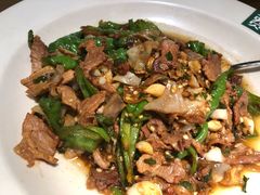 -费大厨辣椒炒肉(万家丽一店)