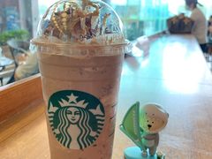 -星巴克(北京远大路金源燕莎店)