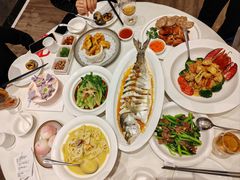 -万龙洲海鲜(大兴绿地缤纷城店)