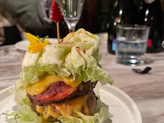 生菜牛肉培根汉堡-the rug 飞毯 (朝阳公园店)