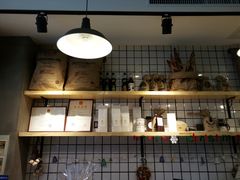 -研麦家面包(亚泰华府店)