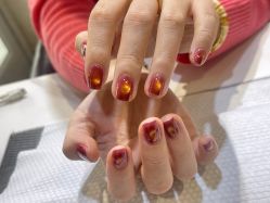 -桃色美甲沙龙