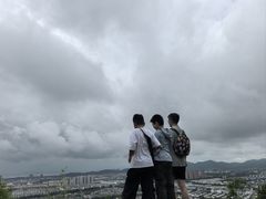 -灵岩山风景区