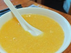 -老天桥酱肉烧饼夹肘子(天桥店)