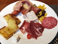 -青岛海尔洲际酒店