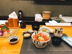 餐具摆设-松川日本料理(长沙路店)
