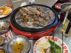 -哈哈碳都·牛肋条无限自助烤肉(宝龙店)