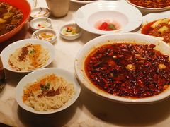 -初蓉丨遇见新川菜(亲贤街荣耀店)