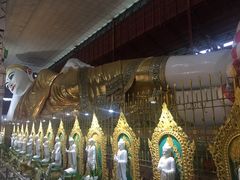 -ခြောက်ထပ်ကြီးရွှေသာလျောင်းဘုရားကြီး