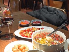 -肆海小川菜酒馆Wine Bistro (青年路店)