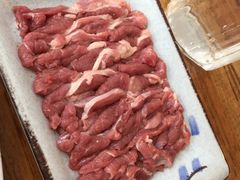 -毛辣果·贵州红酸汤牛肉火锅(西单店)