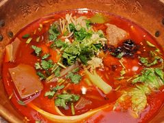 -成都你六姐·牛肉冒菜(上海环宇荟店)