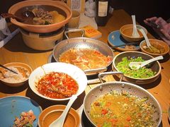 -吃饭皇帝大土家民族菜(正大广场店)