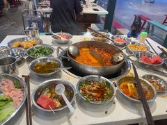 -憨铁匠老火锅(龙岗万科里店)