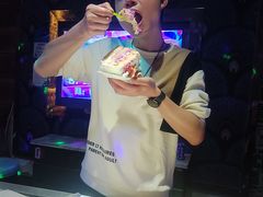 -加州红歌声宴KTV(白石洲店)