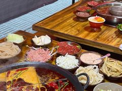 -正南齊北重庆老火锅(光华村直营店)