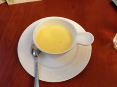 -燕庭·纯燕窝·甜品下午茶(南京西路店)