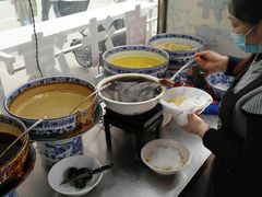 -何老二卤汁凉粉