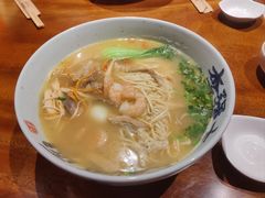 -李犟大爆鳝面·手工蟹黄包(湖滨西湖店)