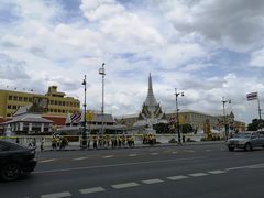 -皇家田广场(อนุสาวรีย์ทหารอาสา)