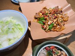 -费大厨辣椒炒肉(泊富店)