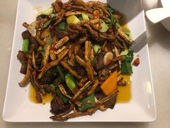 -嘉丰湘菜馆(芳群园店)