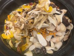 -菌乡缘·野生菌蒸汽鱼火锅(江边夜市店)