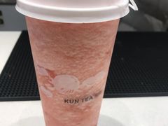 芝芝莓莓-KUNCHA鲲茶·江西制茶(铜锣湾店)