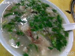 Camera-清真·玛丽亚新疆菜主题餐厅(浙江中路店)