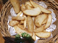 -JINNS锦时 steak&pizza(浸信会礼拜堂旧址店)