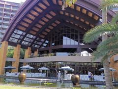 -三亚湾海居铂尔曼度假酒店