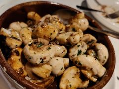 炒蘑菇-Solo(衡山路店)