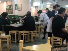 大堂-石灰市老火锅(北滨路店)