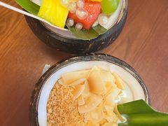 -椰吉满•鲜椰饮品(侨港黑金冠好店)