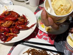 -四海一家自助餐(益田假日广场店)