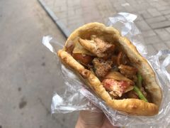 -清真回族八哥秘制饼夹菜