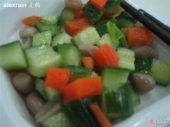黄瓜花生米胡萝卜-香妃烤鸡(西单店)