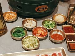 -龙虾奇迹泥炉烤肉(大华三路店)