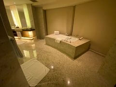 -上海外滩茂悦大酒店