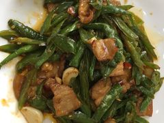 -笔架山食堂