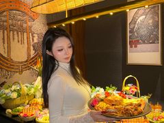 -雍容荟活波龙自助餐(IFS黑金店)