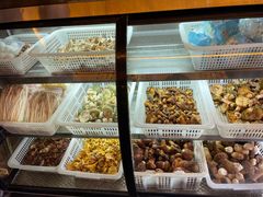 -蔼若春.传承三十年云南菜(金碧公园店)