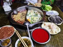 -储奇门鳝鱼火锅(总店)