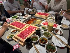 -海底捞火锅(新松江路店)