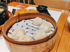 -馋三尺蟹粉小笼(人民广场店)