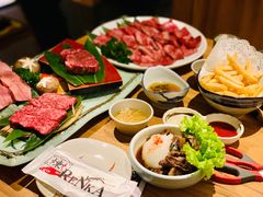 -炼火烤肉店