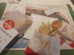-麦当劳(江湾镇店)