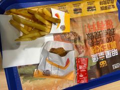 -汉堡王(金鹰天地广场店)