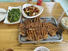 -俺家菜馆(百里峡店)